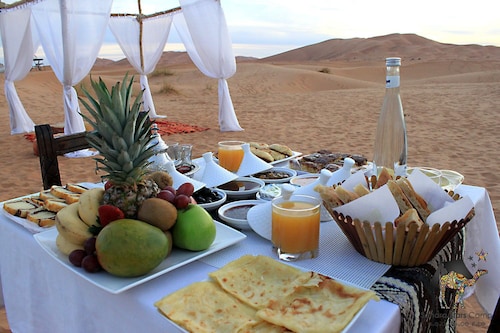 Royal Luxury Desert Camp