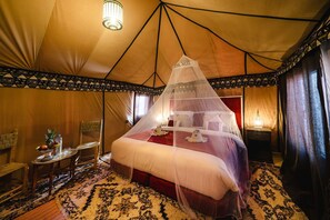 Luxury Double or Twin Room - Royal Luxury Desert Camp (Taouz)