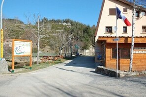 Entrée de l’hébergement