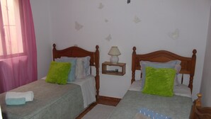 Basic Room | WiFi (free) - Estrela de Monchique (Monchique)