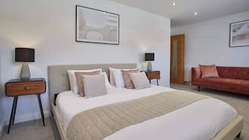2 Schlafzimmer, Bügeleisen/Bügelbrett, kostenloses WLAN, Bettwäsche