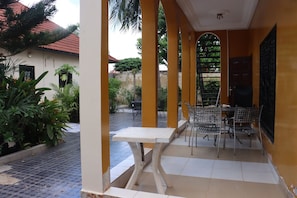 Front of property - London innn 1 (Brufut)