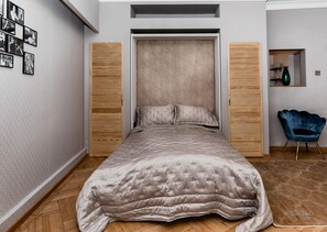 1 habitación, tabla de planchar con plancha, wifi y ropa de cama 