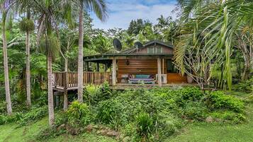 House (1 Bedroom) | Exterior