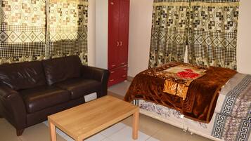 Classic Apartment | 1 bedroom, Egyptian cotton sheets, premium bedding, pillowtop beds
