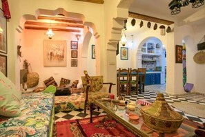 Lobby sitting area - Afra House (Chefchaouen)
