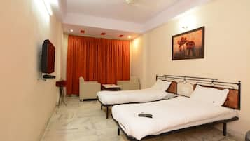 Executive Room, 1 King Bed | Free WiFi