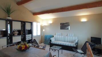 TV, DVD player, stereo