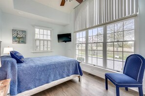 3 quartos, Wi-Fi de cortesia, roupa de cama