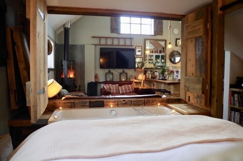 Cheshire Boutique Barns