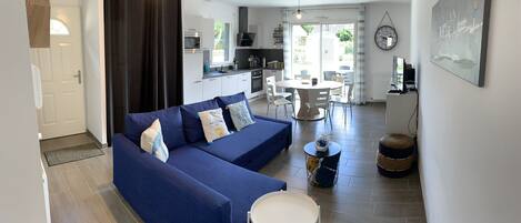 TV connectée, livres, chaßne hi-fi