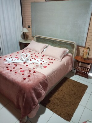 Deluxe Double Room, Balcony, Executive Level | Premium bedding, pillowtop beds, minibar, individually decorated - Pousada Vida e Natureza (Gramado)