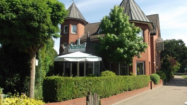 Unclassified image, 1 of 4, button - Hotel Auehof (Garrel)