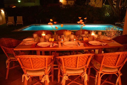  Villa Sitges Alegre. A 3 minutes a pied de la plage et 10 minutes du Centre.