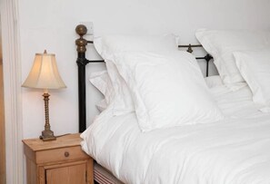 Casa, varias camas | 2 habitaciones, tabla de planchar con plancha y wifi gratis 