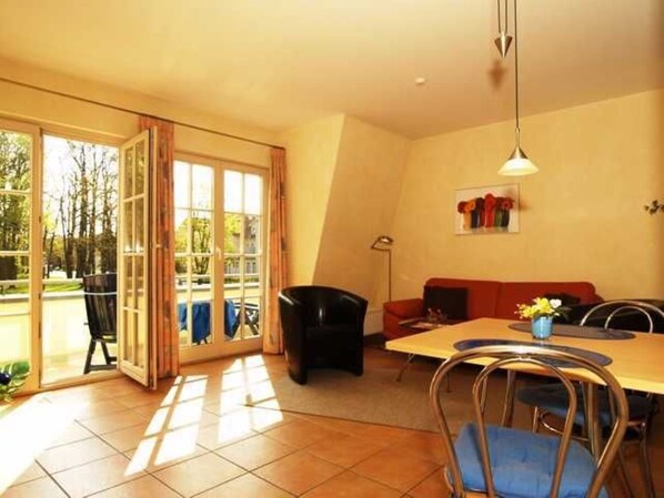 Imagen sin descripción, 1 de 15, botón