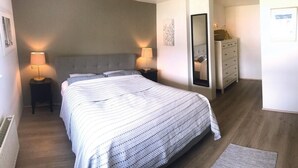 Apartment, 3 Bedrooms | 3 bedrooms, WiFi (free)