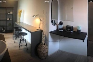 Apartment, 3 Bedrooms | Living area