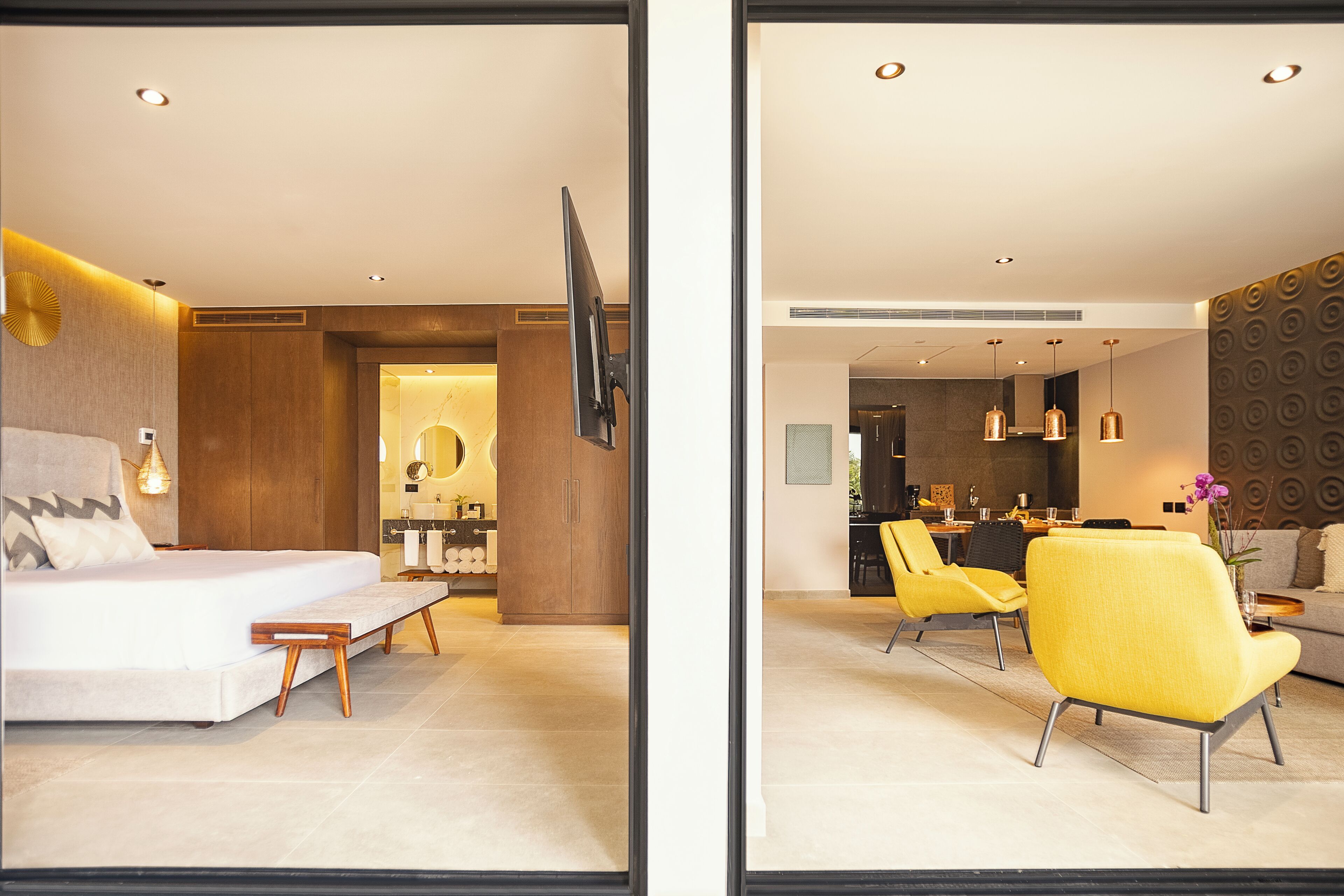 1 Bedroom Partial Oceanview Residences | Premium bedding, minibar, in-room safe, desk