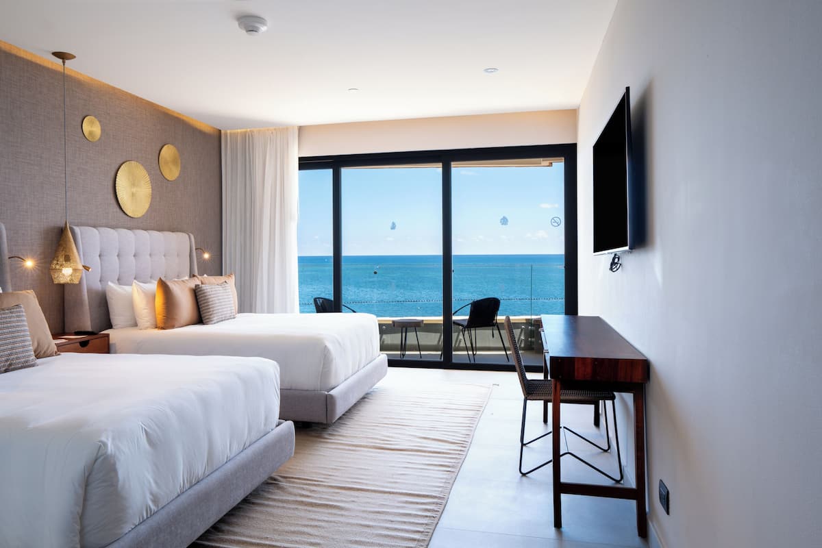 Room, 3 Bedrooms, Oceanfront