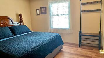 2 bedrooms, bed sheets