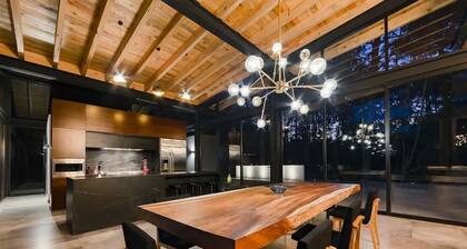 Luxury Retreat suite