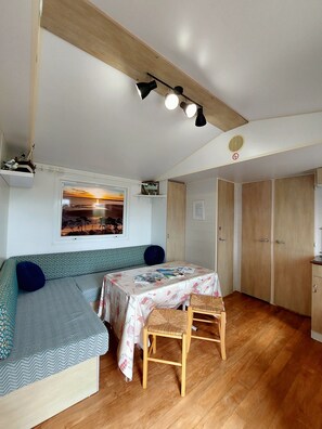 Interior - REDUCTIONS : TO RENT MOBILE HOME IN LA COTINIERE (Saint-Pierre-d'Oléron)