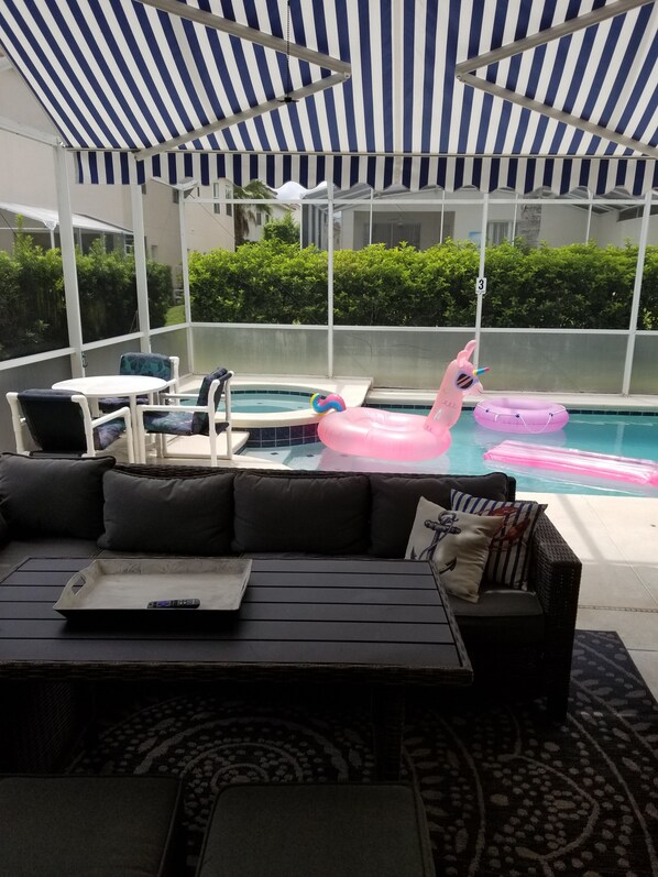 Outdoor pool, a heated pool