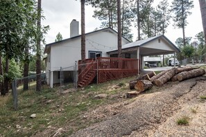 Exterior - Midtown Modern Mountain Getaway (Ruidoso)