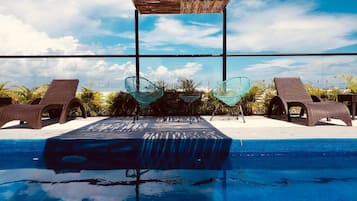 Alberca al aire libre