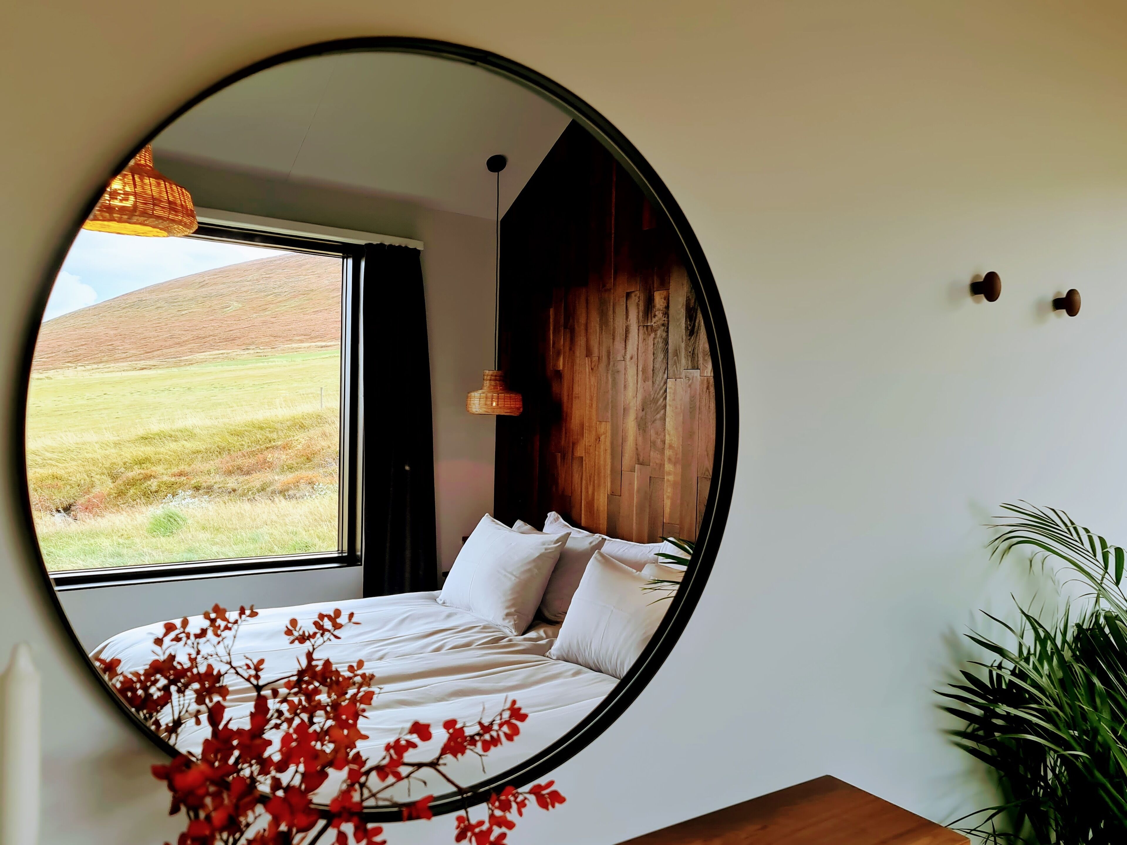 1 bedroom, desk, laptop workspace, blackout curtains