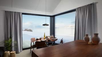 Smart TV, heated floors