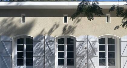 HOUSE LA PALMYRE 4/6 PEOPLE, CLOSED GROUND 850 M²