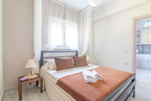 1 bedroom, desk, iron/ironing board, free WiFi