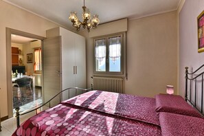 2 chambres, Wi-Fi gratuit, draps fournis