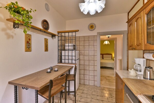 2 dormitorios, wifi gratis, ropa de cama