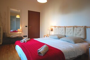 2 bedrooms, free WiFi, bed sheets