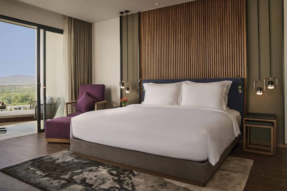 Suite, Balcony, Sea View | Premium bedding, down duvets, minibar, in-room safe