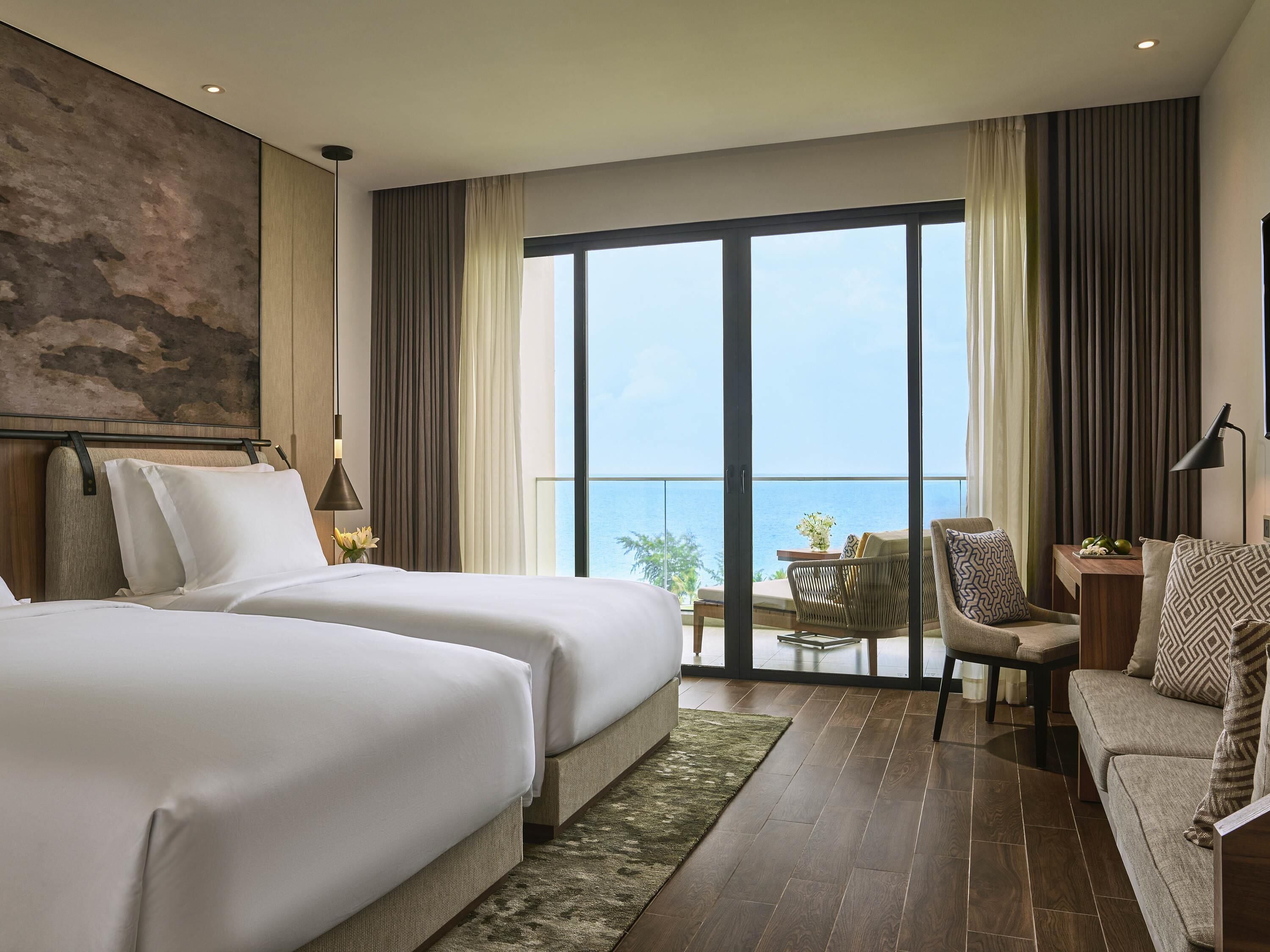 Superior Twin Room, 2 Single Beds, Balcony, Sea View | Premium bedding, down duvets, minibar, in-room safe