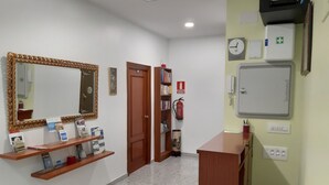 Reception - Pensión Corbero (Madrid)