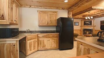 Refrigerador, microondas, parrilla de estufa y lavavajillas