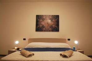 3 chambres, Wi-Fi gratuit, draps fournis