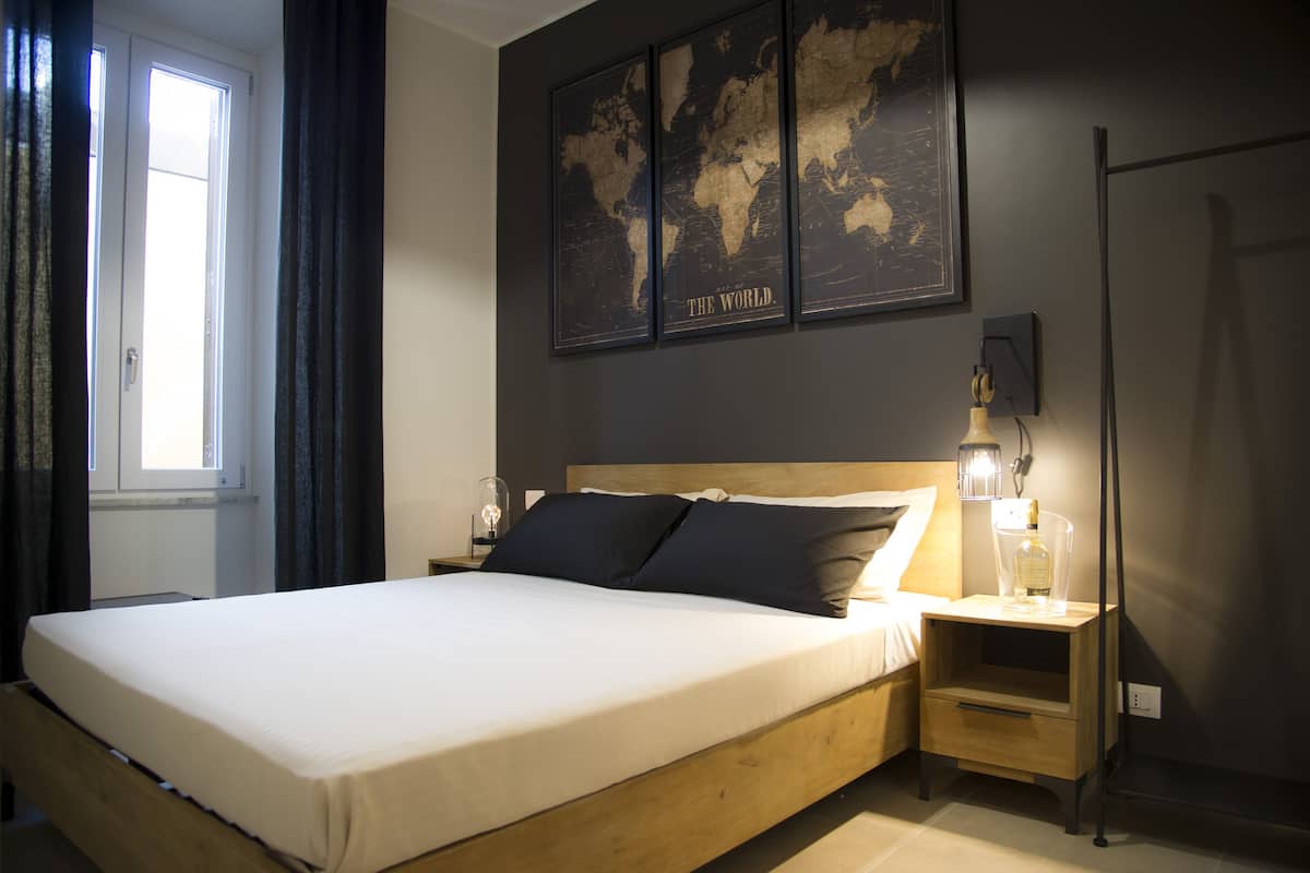 Chambre Double Deluxe (Industrial)