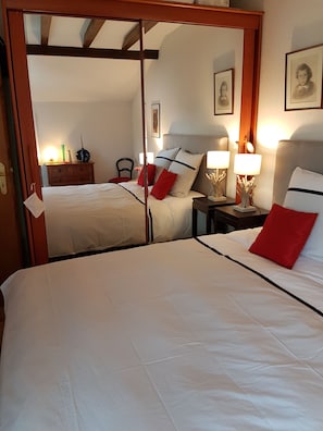 1 Schlafzimmer, Bügeleisen/Bügelbrett, kostenloses WLAN, Bettwäsche