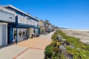 Property grounds - Casa Del Mar in Rio del Mar! (Aptos)