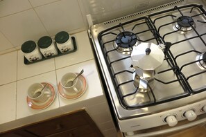 Leilighet, 1 soverom | Eget kjøkken | Kjøleskap, mikrobølgeovn og kjøkkenutstyr