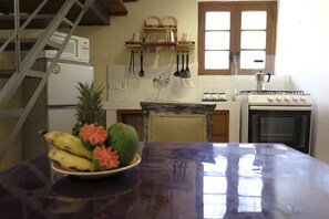 Leilighet, 1 soverom | Spiseområde på rommet