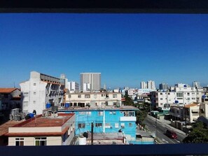 Apartment, 2 Schlafzimmer | Blick auf die Stadt