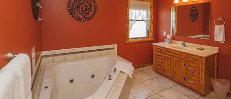 Dusj, boblebad, hårføner og håndklær