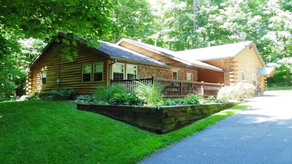 المنشأة من الخارج